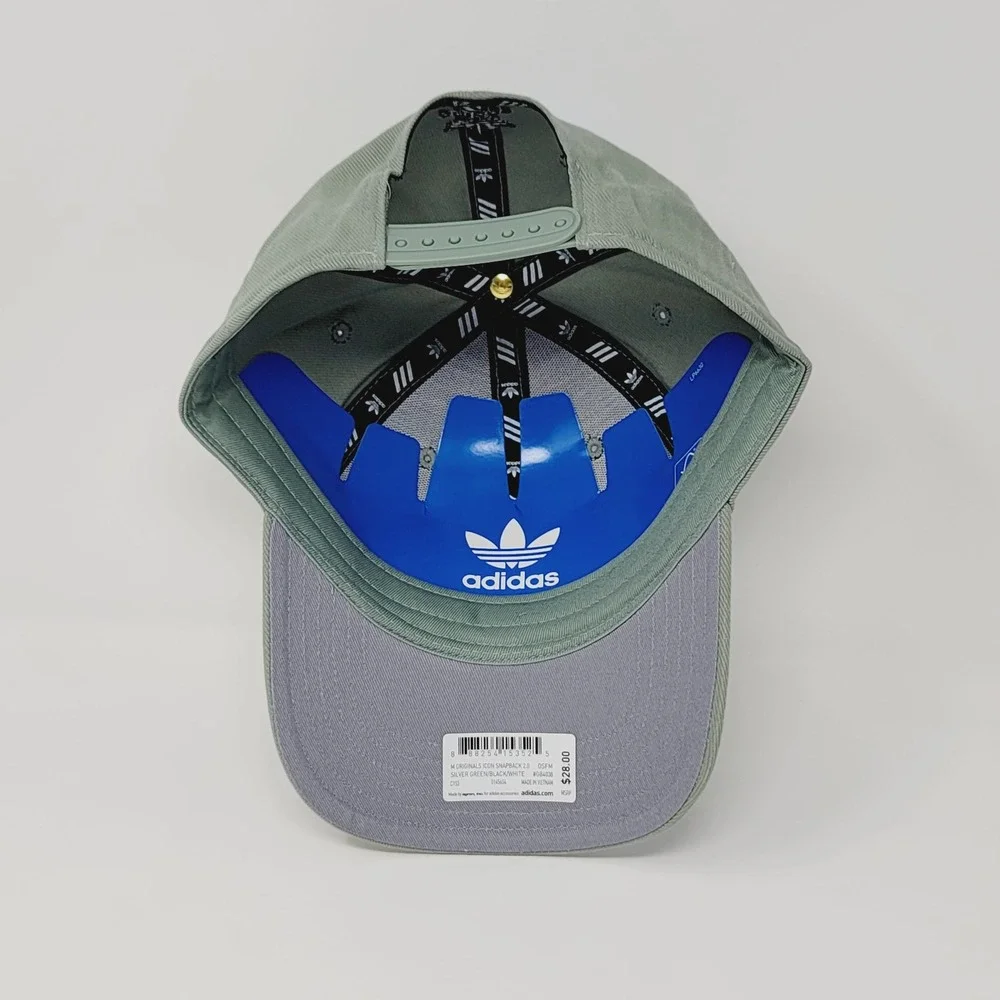 Adidas Originals Icon Snapback 2.0 Hat Mens OSFM Silver Green Trefoil GB4038